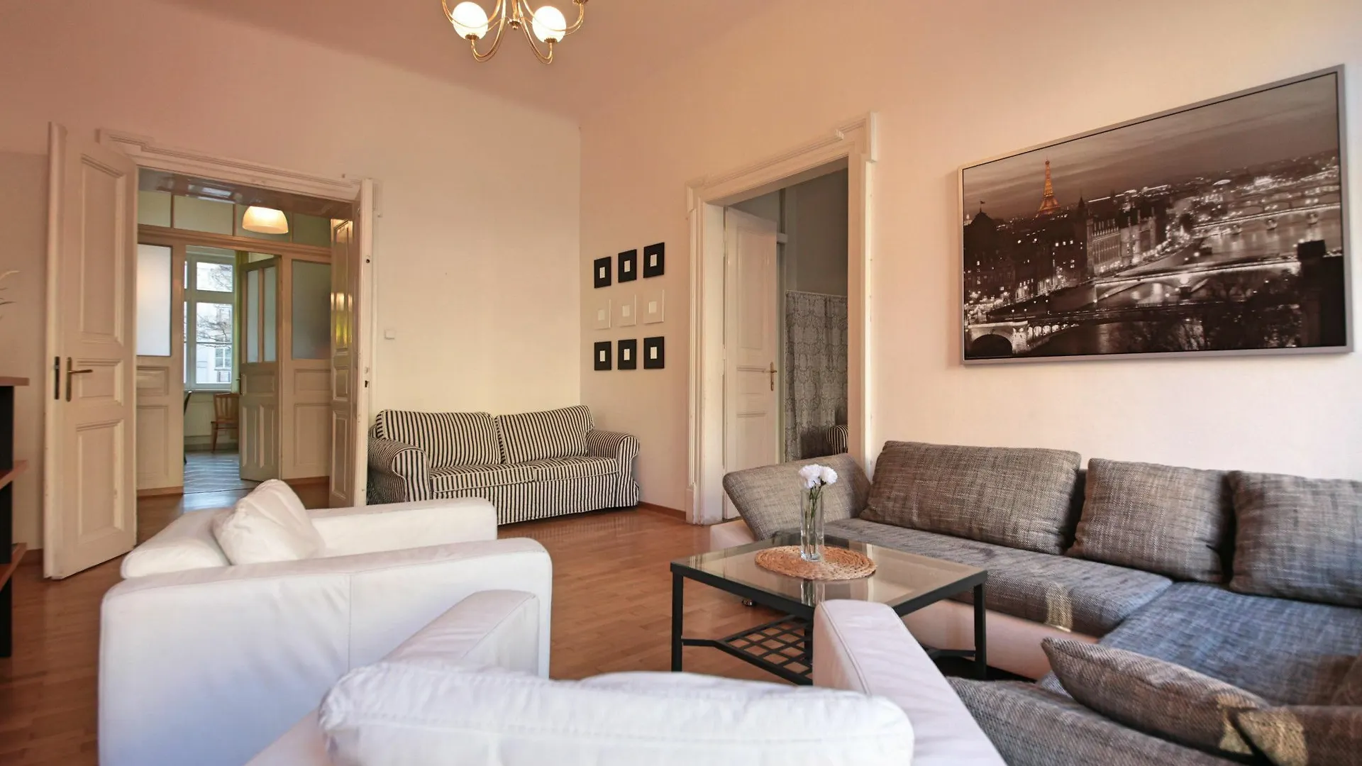 דירות פראג Tyrsova Flat